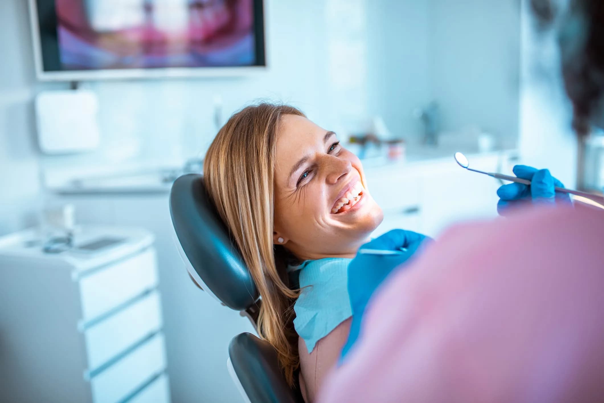 Tooth and wisdom tooth extraction at Royal Oak Smiles NW Calgary